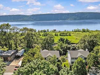 349 Warburton Ave, Hastings On Hudson, NY 10706