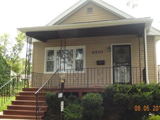 9510 S Peoria St, Chicago, IL 60643