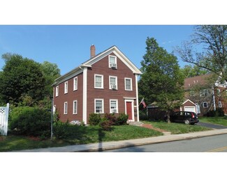 17 Dutcher St, Hopedale, MA 01747