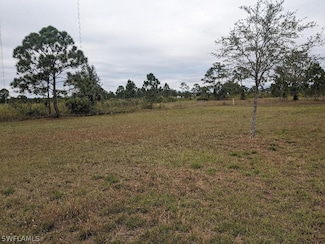 7501 1st Place, Fort Denaud, FL 33935