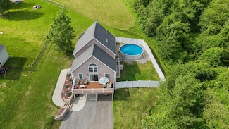 96 Town Farm Rd, Warren, MA 01083