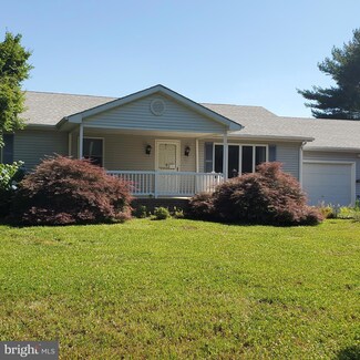18 Pinewater Dr, Harbeson, DE 19951