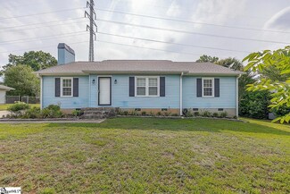 105 Blakely Dr, Mauldin, SC 29662