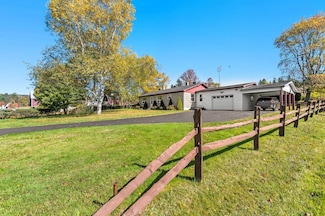 376 US Route 3, Stewartstown, NH 03576