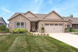 1740 Pond View Dr, Kokomo, IN 46902