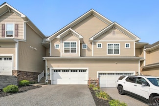 38 Highrose Ridge Way, Middletown, NY 10940