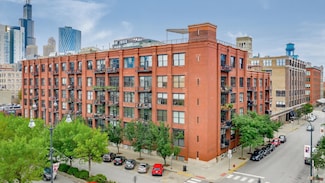 1000 W Washington Blvd Unit 127, Chicago, IL 60607