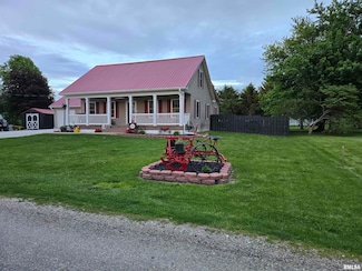 212 Conch Dr, La Harpe, IL 61450
