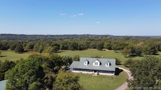 36455 E1340 Rd, Holdenville, OK 74848