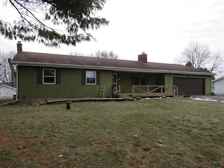 N7418 Beaver Bay Dr, Beaver Dam, WI 53916
