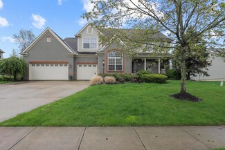 1858 Hazelwood Dr, Pataskala, OH 43062