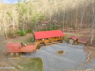 3394 Laurelwood Rd, Cosby, TN 37722