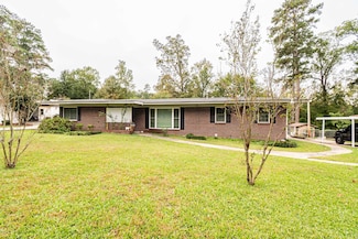2410 Gale Place, El Dorado, AR 71730