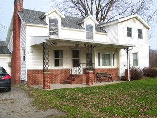 11389 E Yates Center Rd, Lyndonville, NY 14098