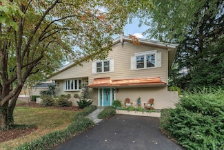 901 Northgate Ave, Waynesboro, VA 22980