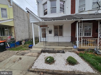 2308 W 3rd St, Chester, PA 19013