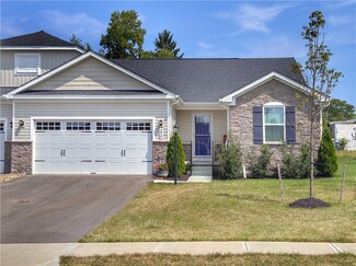 239 Smith Ln, Beaver Falls, PA 15010