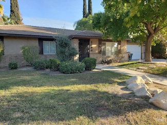 1808 El Portal Dr, Bakersfield, CA 93309