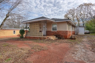40 Bobo St, Inman, SC 29349