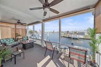 214 Bimini Dr, Palmetto, FL 34221
