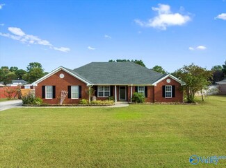 119 Centennial Dr, Harvest, AL 35749