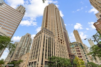 118 E Erie St Unit 36G, Chicago, IL 60611