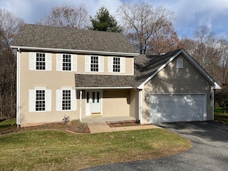 108 Folly Brook Ln, Manchester, CT 06040