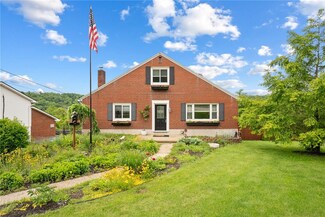 1904 E National Pike, Scenery Hill, PA 15360