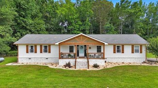 146 Henderson Farm Dr, Canton, GA 30115