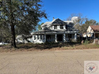 2101 Hazel St, Texarkana, TX 75501
