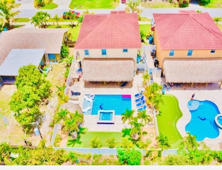 420 SW 1st Ave, Boynton Beach, FL 33435