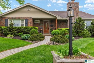 902 Bridge St Unit 910, Catasauqua, PA 18032