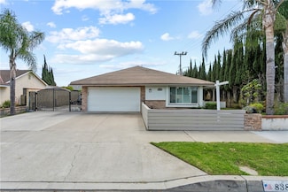 838 W Dunton Ave, Orange, CA 92865