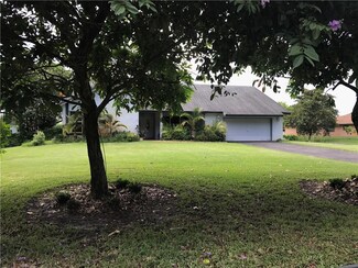 4801 SW 133rd Ave, Southwest Ranches, FL 33330
