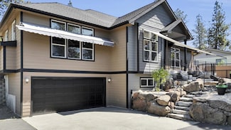 125 E Franklin Dr, Nine Mile Falls, WA 99026