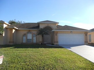 384 Abello Rd SE, Palm Bay, FL 32909