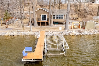 8177 Hoyt Ave SW, Howard Lake, MN 55349