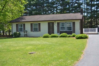 603 5th St, Grottoes, VA 24441