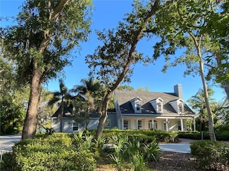 8910 Eagle Watch Dr, Riverview, FL 33578