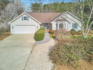 10 Eastwind Place, Chapel Hill, NC 27517