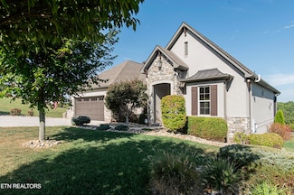275 Hummingbird Dr, Vonore, TN 37885