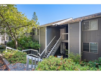 44 Eagle Crest Dr Unit 15, Lake Oswego, OR 97035