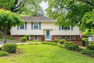 1415 Ramsgate Ln, Lynchburg, VA 24501