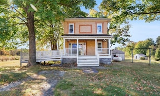 11160 Farina Rd, New Buffalo, MI 49117