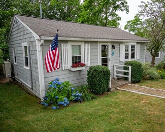 145 Arnold Rd, Marshfield, MA 02050