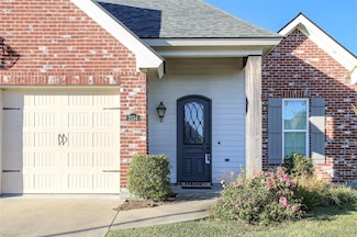 2534 S Point Dr, Lake Charles, LA 70605