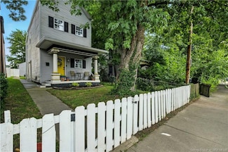 613 W Market St, New Albany, IN 47150