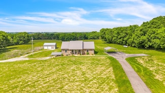 5440 Eugene Kennedy Ln, Cedar Hill, TN 37032