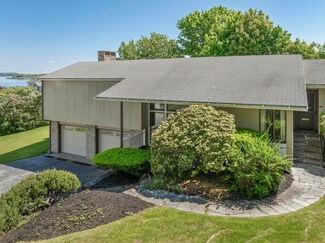28 Bay Rd, South Portland, ME 04106