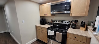 10 Elmwood Ave Unit lower level, Norwalk, CT 06854